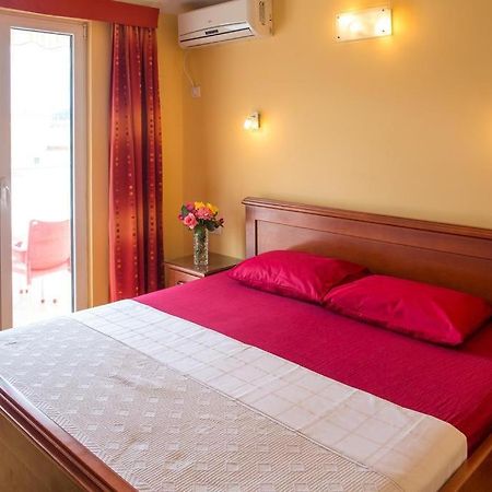 Apartmani Becici Zewnętrze zdjęcie
